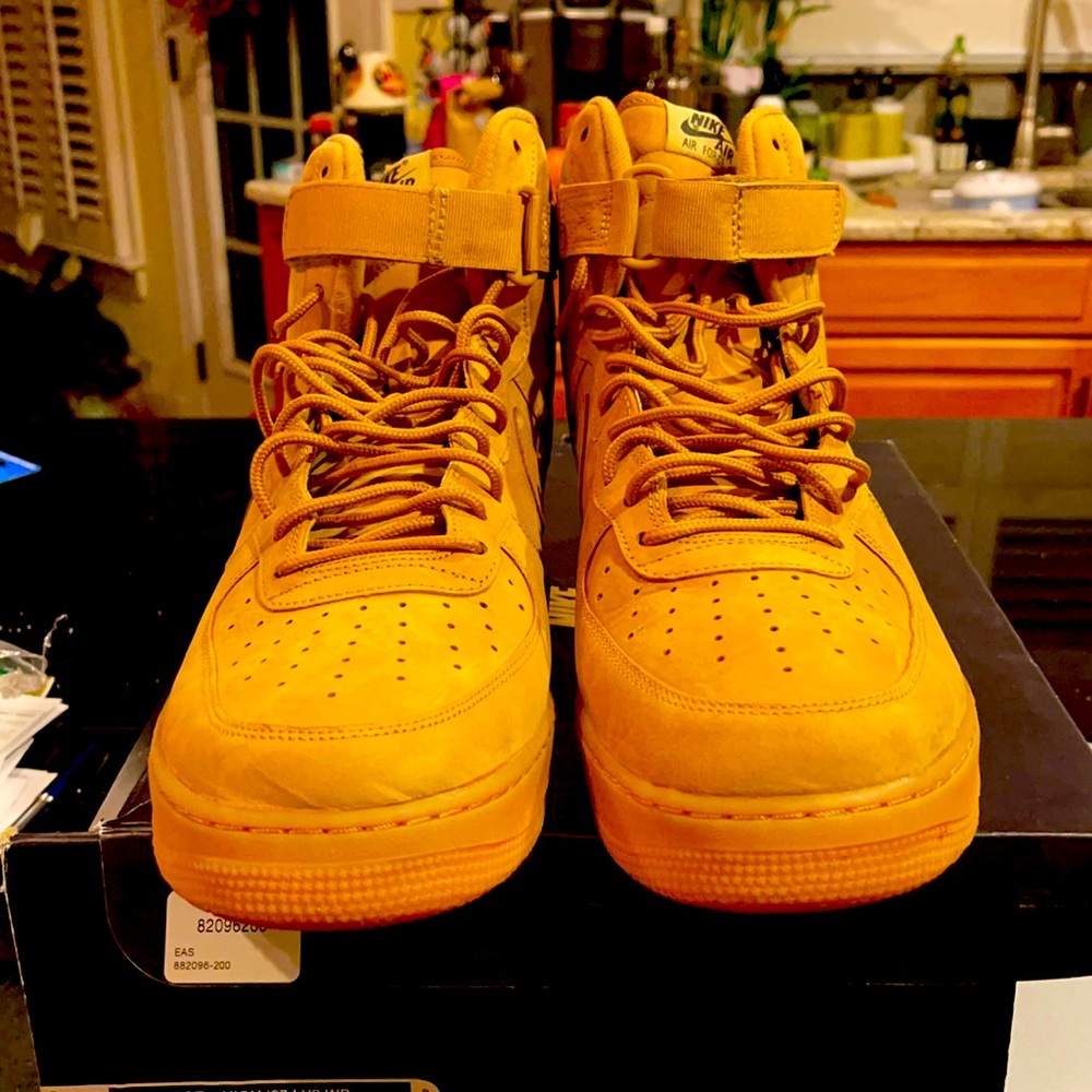 Air Force1 High ‘07 LV8